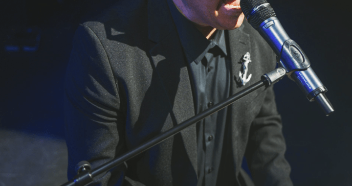 AD| Uptown Girl: The Billy Joel Collection